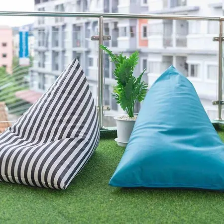 Patong Spacious 4 Bedroom Vacation Home Rooftop Views Exterior photo