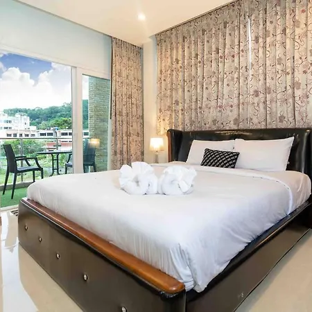 Patong Spacious 4 Bedroom Vacation Home Rooftop Views Exterior photo